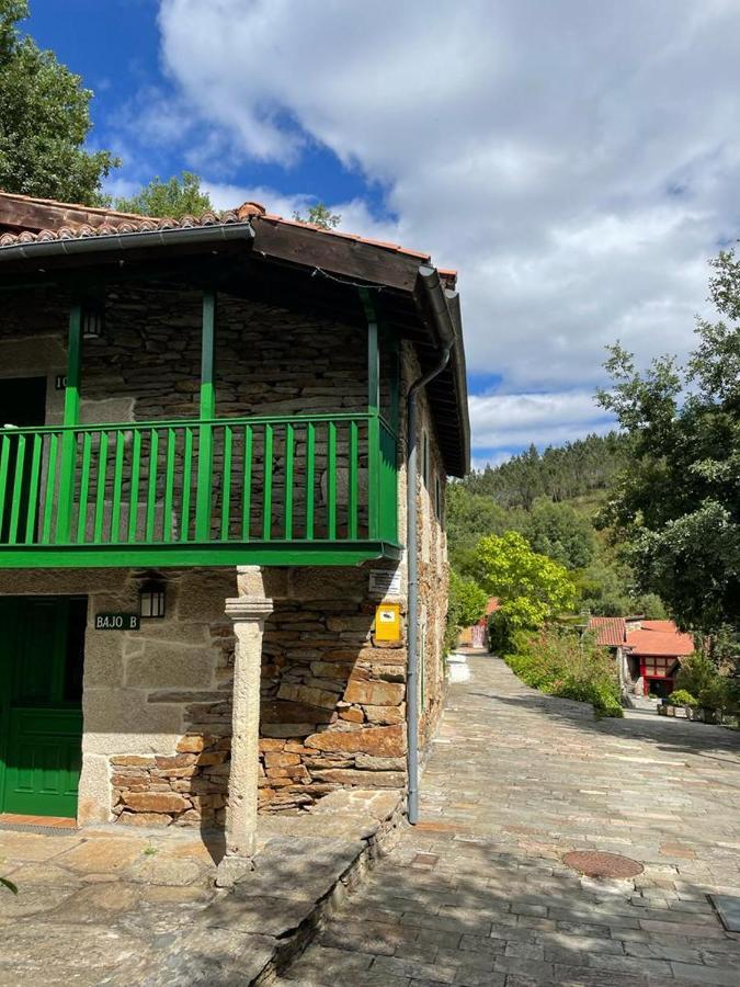 Aldea Couso Rural Hotel Sarreaus ภายนอก รูปภาพ