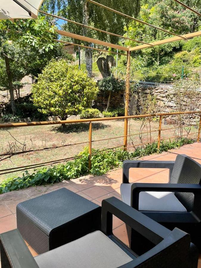 Aldea Couso Rural Hotel Sarreaus ภายนอก รูปภาพ