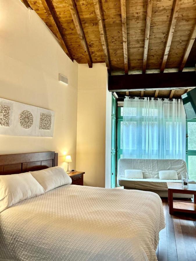 Aldea Couso Rural Hotel Sarreaus ภายนอก รูปภาพ