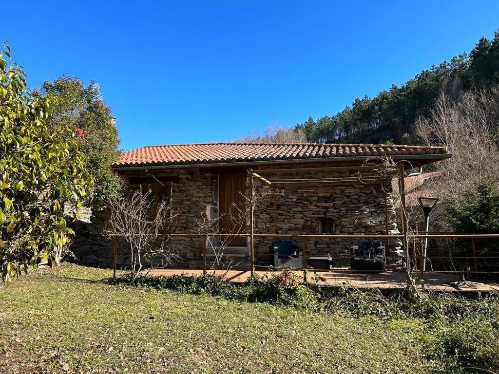 Aldea Couso Rural Hotel Sarreaus ภายนอก รูปภาพ